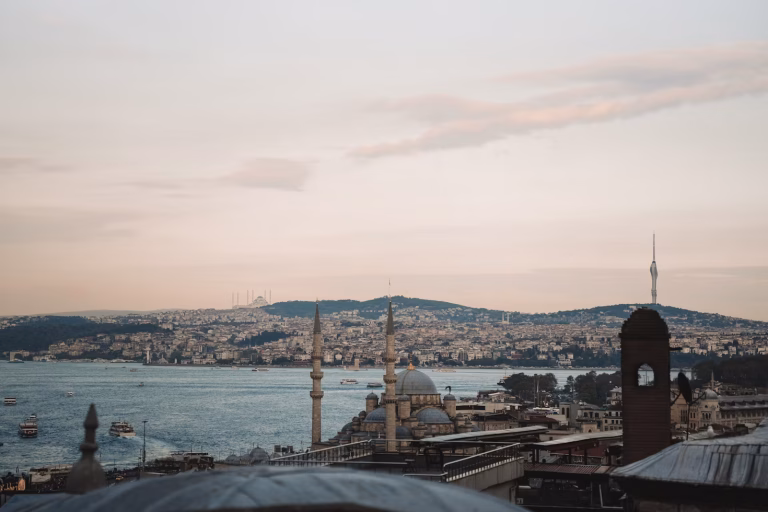 DEN → Istanbul: 47k points in Business Class